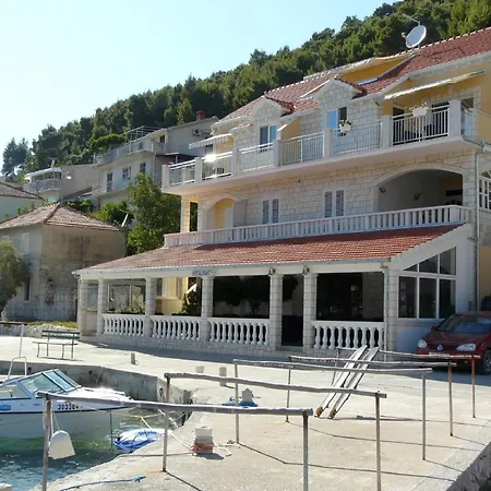 Kor Ula - One Bedroom With Terrace And Sea View