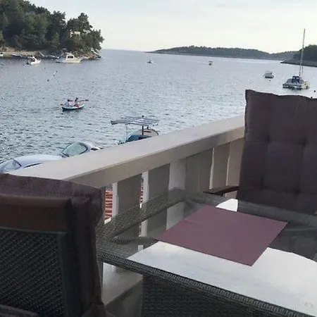 Kor Ula - One Bedroom With Terrace And Sea View