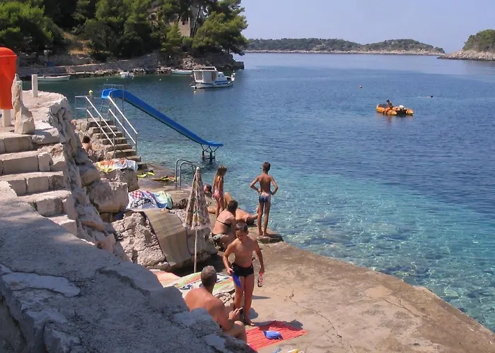 公寓 Kor Ula - One Bedroom With Terrace And Sea View