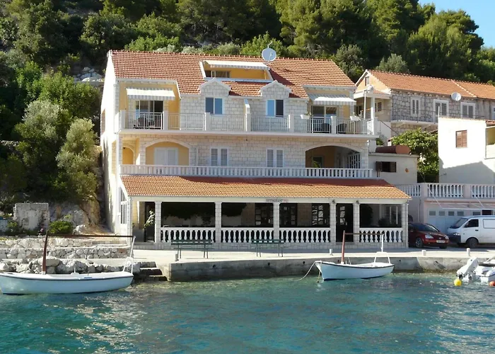 Kor Ula - One Bedroom With Terrace And Sea View 公寓 *